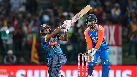 2-வது டி20: இந்தியாவுக்கு 162 ரன்கள் இலக்கு; தொடரை கைப்பற்றுமா?