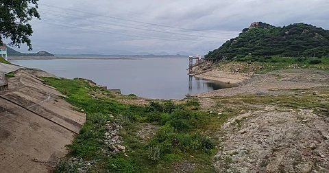 மேட்டூர் அணை.