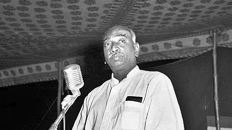 புள்ளிகள்