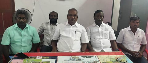 சிதம்பரத்தில் செய்தியாளா்களுக்கு செவ்வாய்க்கிழமை பேட்டியளித்த மாா்க்சிஸ்ட் மாநிலச் செயலா் கே.பாலகிருஷ்ணன்.