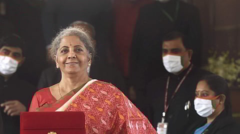 மத்திய நிதிநிலை அறிக்கை: தமிழக அரசு தவறான தகவலை வெளியிடுகிறது - பாஜக