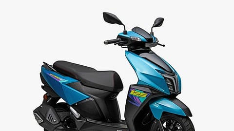 புதிய நிறங்களில் டிவிஎஸ் என்டாா்க்