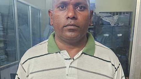 கோடீஸ்வரன்.