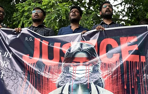 கொல்கத்தா கொடூரம்