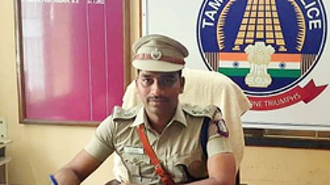 புதிதாக பொறுப்பேற்கும் காங்கயம் டிஎஸ்பி மாயவன்.