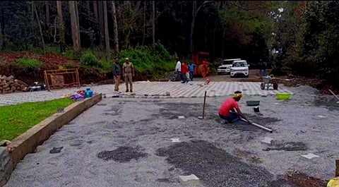 தொட்டபெட்டா பகுதியில் நடைபெற்று வரும் இறுதி கட்டப் பணிகள்.