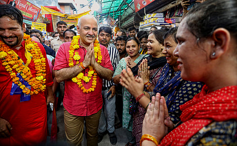 புராரி சட்டப்பேரவைத் தொகுதியில் மனீஷ் சிசோடியா பாதயாத்திரை