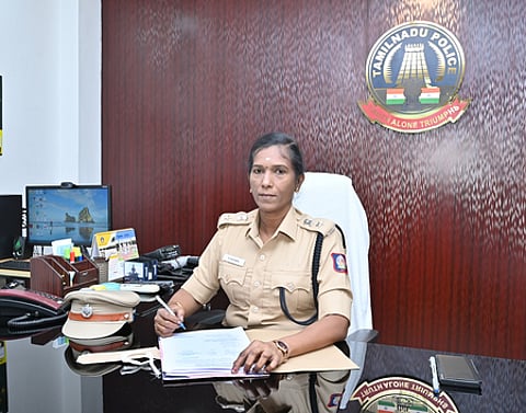மதுரை மாநகரக் காவல் தலைமையிட துணை ஆணையராக பொறுப்பேற்றுக் கொண்ட ராஜேஸ்வரி.