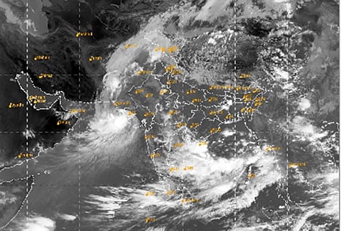 ஆழ்ந்த காற்றழுத்த தாழ்வுப்பகுதி உருவானது
