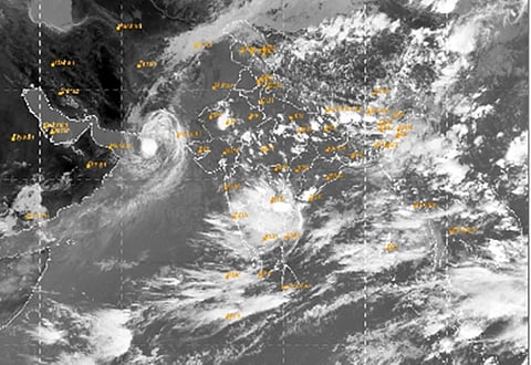 வலுவடைந்த காற்றழுத்த தாழ்வு மண்டலம்