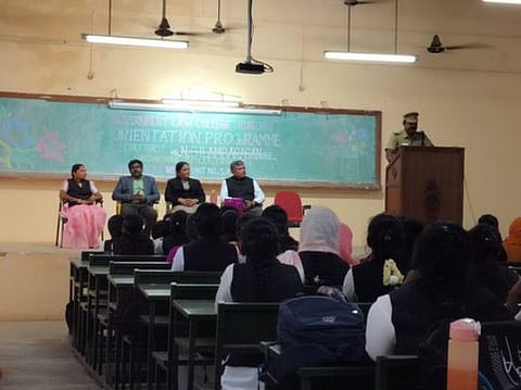 நெல்லை அரசு சட்டக் கல்லூரியில் முதலாமாண்டு வகுப்புகள் தொடக்கம்