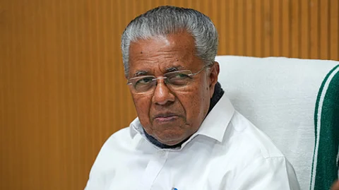 கேரள முதல்வா் பினராயி விஜயன்