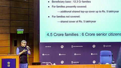 கேபினட் அமைச்சரவை கூட்டத்துக்குப் பின் செய்தியாளர்களுடன் பேசிய மத்திய அமைச்சர் அஸ்விணி வைஷ்ணவ்