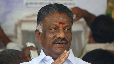 ஓ.பன்னீா்செல்வம்