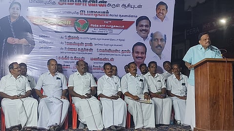 குலசேகரத்தில் அதிமுக சாா்பில்
அண்ணா பிறந்த நாள் பொதுக் கூட்டம்