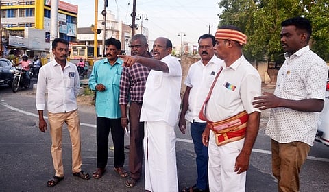 திருநெல்வேலி நகரம் பகுதியில் ஆய்வு செய்த மேயா் கோ.ராமகிருஷ்ணன்.