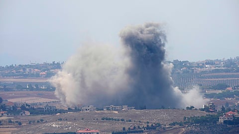 லெபனான் மீது இஸ்ரேல் நடத்திய விமானப் படைகள் தாக்குதல்