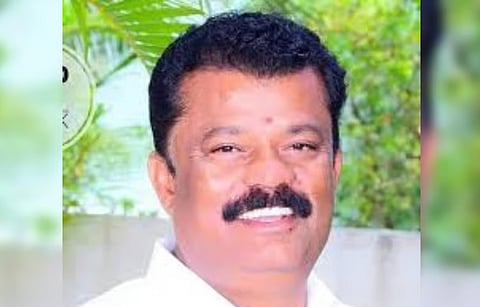 அதிமுக முன்னாள் அமைச்சா் பாலகிருஷ்ணாரெட்டி(கோப்புப்படம்)