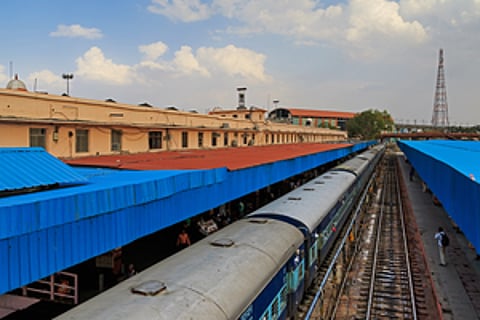 வெடிகுண்டு மிரட்டல்