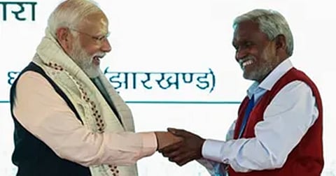 மோடி - சம்பயி சோரன்