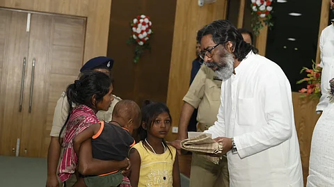 காவலர் தேர்வில் இளைஞர்கள் உயிரிழப்பு: ரூ.4 லட்சம் நிவாரணத் தொகை வழங்கல்!