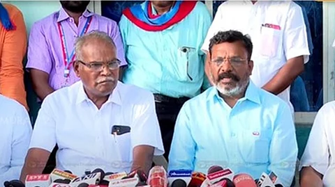 செய்தியாளர் சந்திப்பில் திமுக கூட்டணி கட்சியினர்