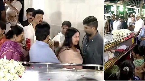 முரசொலி செல்வம் உடலுக்கு நடிகர் விஜய்யின் மனைவி நேரில் அஞ்சலி!