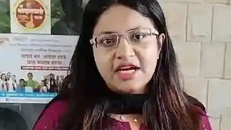 பூஜா கேத்கா்