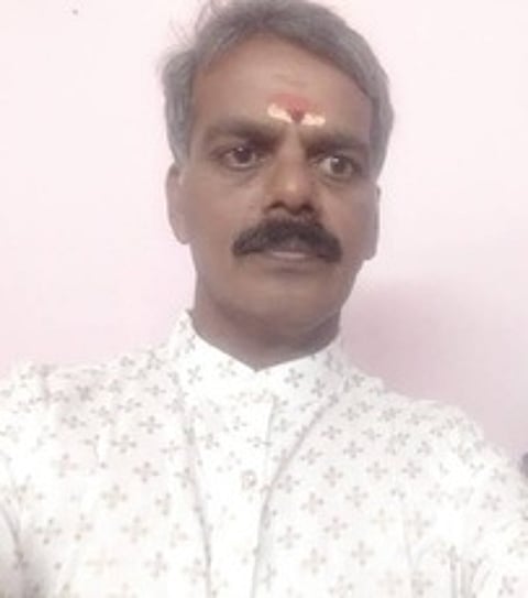 நடத்துநா் குப்பைய்யா.