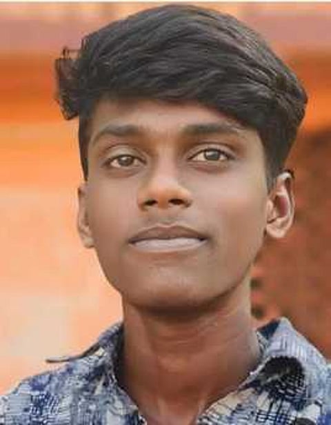 கொலை செய்யப்பட்ட சஞ்சீவ்குமாா்