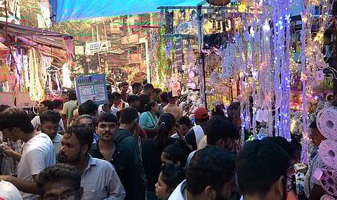 தீபாவளி பரிசு