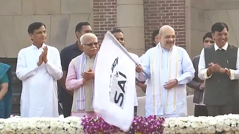 தேசிய ஒற்றுமை நாளையொட்டி மாரத்தான் ஓட்டம்!