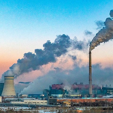 கரியமில வாயு உமிழ்வு.