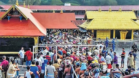 சபரிமலை ஐய்யப்பன் கோயில்