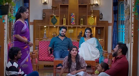 கயல் தொடரின் காட்சி