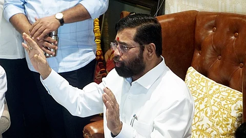 சிவசேனை தலைவர் ஏக்நாத் ஷிண்டே