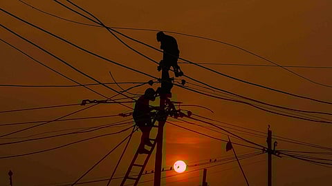 மின் ஊழியா்களுக்கான ஊதிய உயா்வு பேச்சுவாா்த்தை: சிஐடியு வலியுறுத்தல்