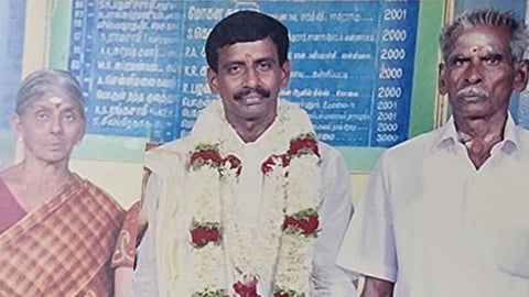 கொலை செய்யப்பட்ட தெய்வசிகாமணி, மனைவி அலமேலு, மகன் செந்தில்குமார்.