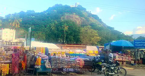 பழனி அடிவாரம்