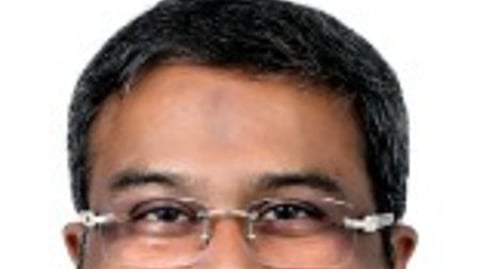 அமைச்சா் தா்மேந்திர பிரதான்