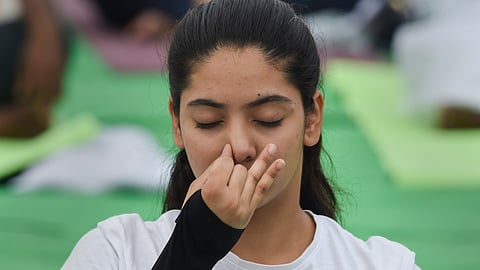 உலக அமைதிக்கு தியானம்!