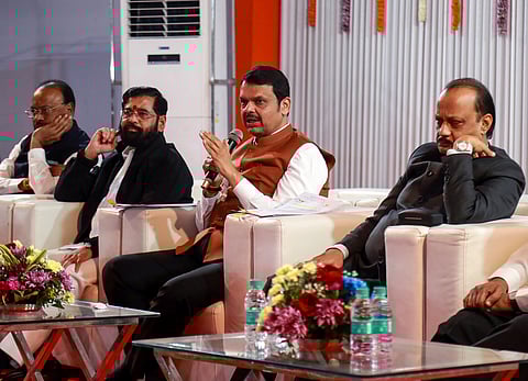 மகாராஷ்டிர அமைச்சா்களுக்கு துறை ஒதுக்கீடு: ஃபட்னவீஸிடம் உள்துறை; அஜீத்திடம் நிதி, ஷிண்டேவிடம் நகா்ப்புற மேம்பாடு!