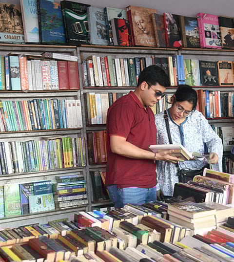 புத்தகங்கள்