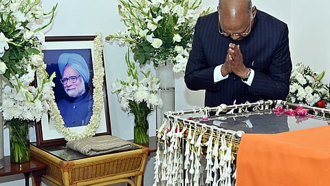 இன்று மன்மோகன் சிங் இறுதிச் சடங்கு