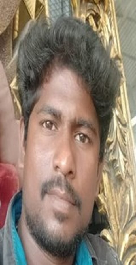 மனோகரன்.