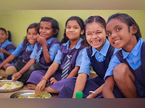 பள்ளிச் சிறார்கள்