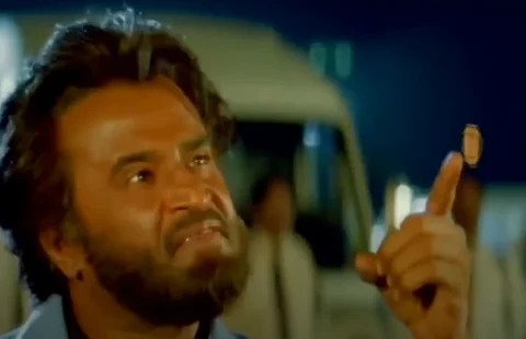 பாட்ஷா படக் காட்சி..