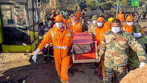 அஸ்ஸாம்: நிலக்கரி சுரங்கத்திலிருந்து மேலும் 3 தொழிலாளா்கள் சடலமாக மீட்பு