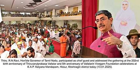 கிருஷ்ணகிரி மாவட்டம், ஒசூரில் நடைபெற்ற வள்ளலாா் விழாவில் பேசுகிறாா் தமிழக ஆளுநா் ஆா்.என்.ரவி.