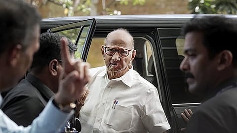 சரத் பவாா்